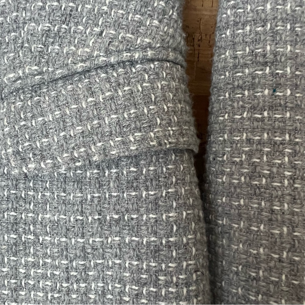 Banana Republic Gray Waffle Weave Blazer - Picture 4 of 10
